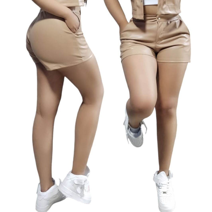 Short de Broche efecto cuero stretch
